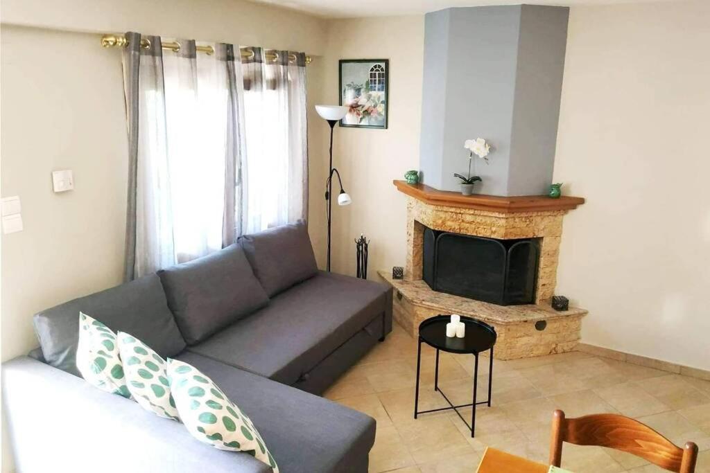 Small House With Garden & View Promirion المظهر الخارجي الصورة